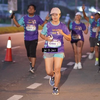 Runner Photo 8160430