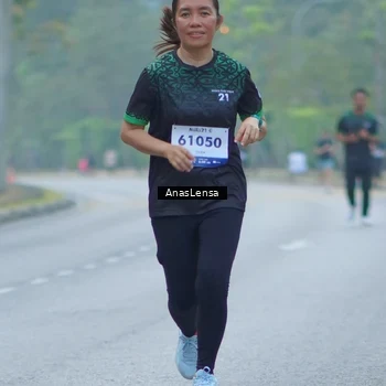 Runner Photo 8160433
