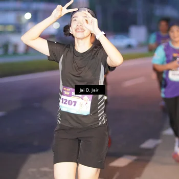 Runner Photo 8160464