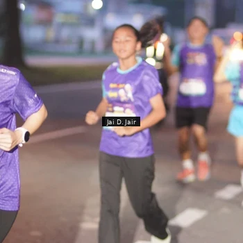 Runner Photo 8160480