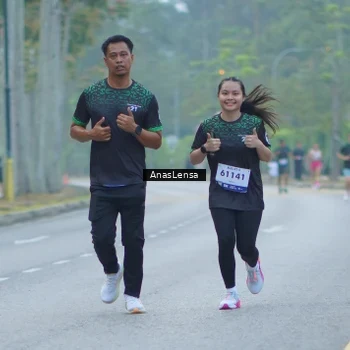 Runner Photo 8160494