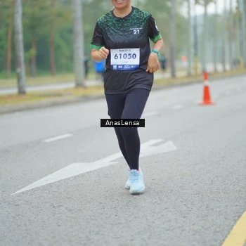 Runner Photo 8160495