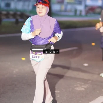 Runner Photo 8160499