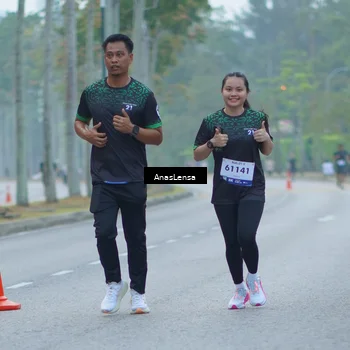 Runner Photo 8160513