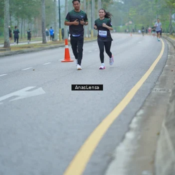 Runner Photo 8160515