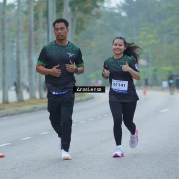 Runner Photo 8160517