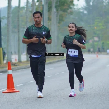 Runner Photo 8160520