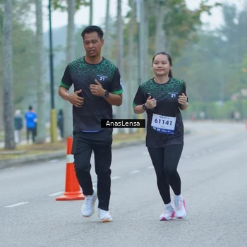 Runner Photo 8160521