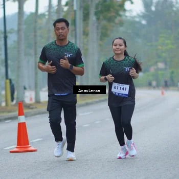 Runner Photo 8160524