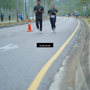 Runner Photo 8160526