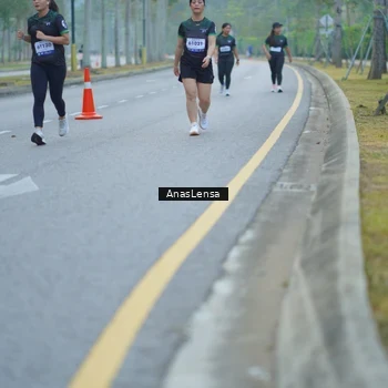 Runner Photo 8160545