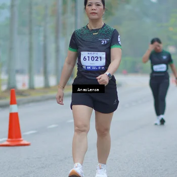 Runner Photo 8160549