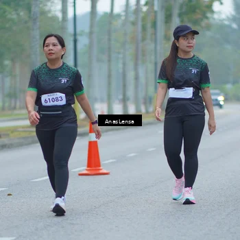 Runner Photo 8160557