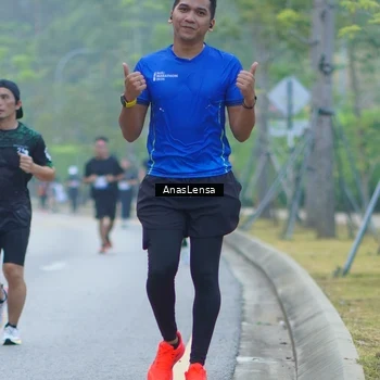 Runner Photo 8160585