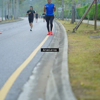 Runner Photo 8160587