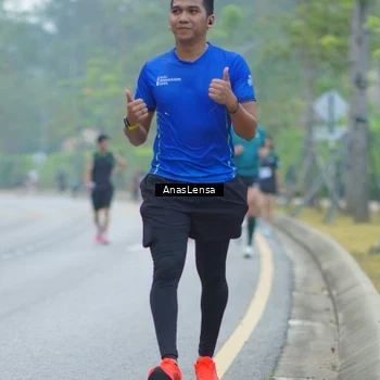 Runner Photo 8160596