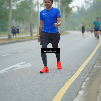 Runner Photo 8160609