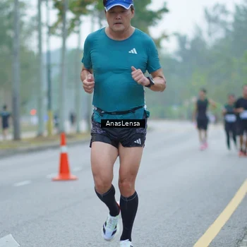 Runner Photo 8160626