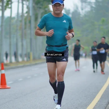 Runner Photo 8160647