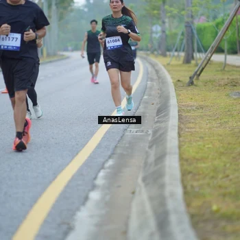 Runner Photo 8160656