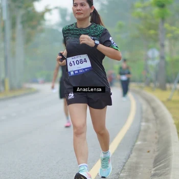 Runner Photo 8160660