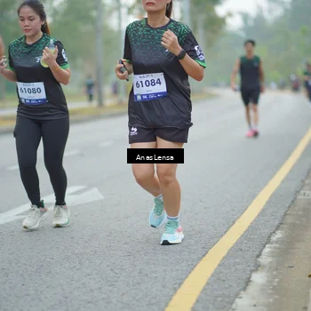 Runner Photo 8160664
