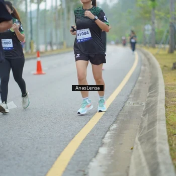 Runner Photo 8160666