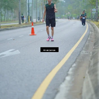 Runner Photo 8160672