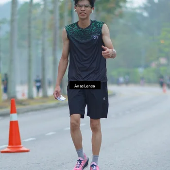 Runner Photo 8160673