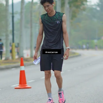 Runner Photo 8160677