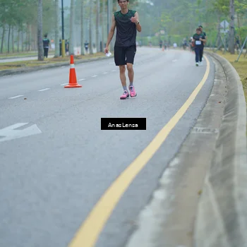 Runner Photo 8160681
