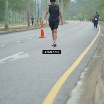 Runner Photo 8160685