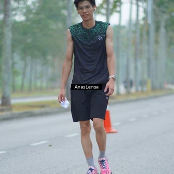 Runner Photo 8160686