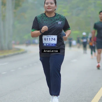 Runner Photo 8160692