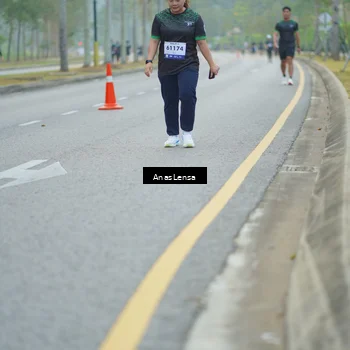 Runner Photo 8160695