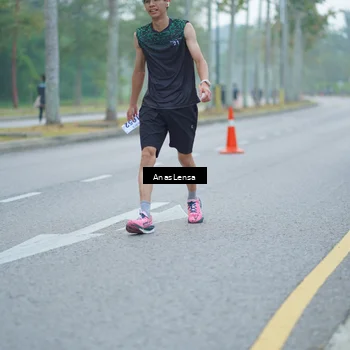 Runner Photo 8160697