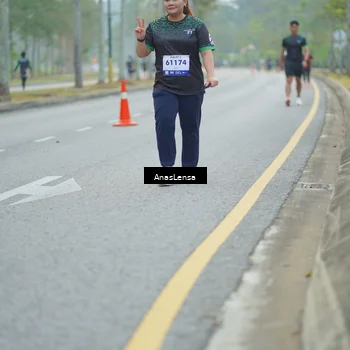 Runner Photo 8160700