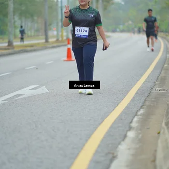 Runner Photo 8160704