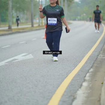 Runner Photo 8160706