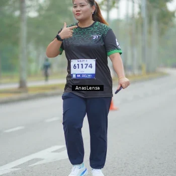 Runner Photo 8160717