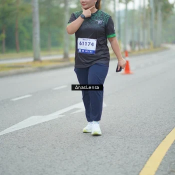 Runner Photo 8160726
