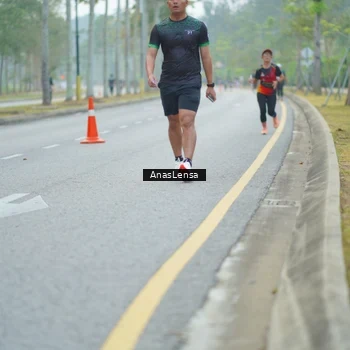 Runner Photo 8160762