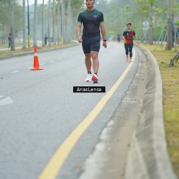 Runner Photo 8160763