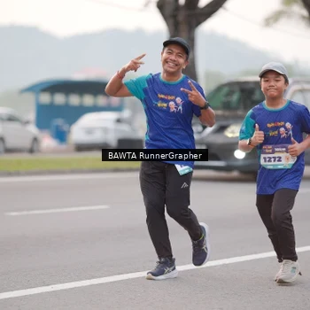 Runner Photo 8160773