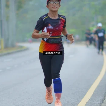 Runner Photo 8160786