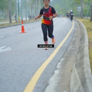 Runner Photo 8160800