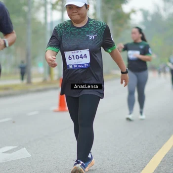 Runner Photo 8160851