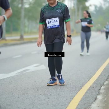 Runner Photo 8160861