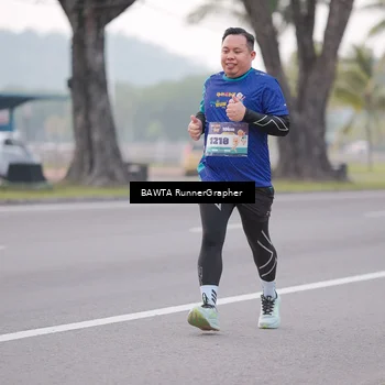 Runner Photo 8160869