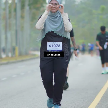Runner Photo 8160901